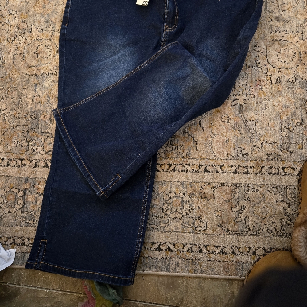 BloomChic Dark Blue Ankle Jeans, Widecut